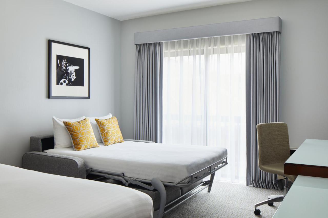 Delta Hotels By Marriott Cheshunt Broxbourne Buitenkant foto